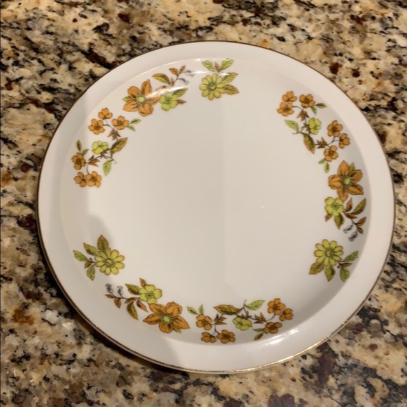 Japan Autumn Song Royal Domino coffee cup & saucer - Picture 2 of 8